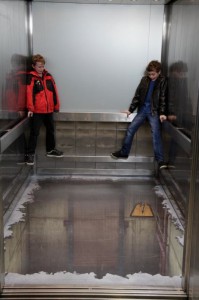 Бездонный лифт в Лондоне