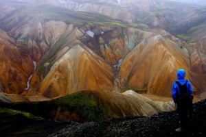 Красивые красочные горы в Исландии