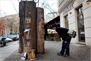 «Книжный лес» - общественные книжные шкафы