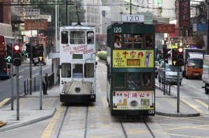 Двухэтажные трамваи как символ города