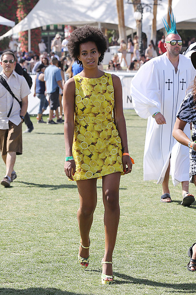 Solange Knowles sports her lemons at Coachella Day 2